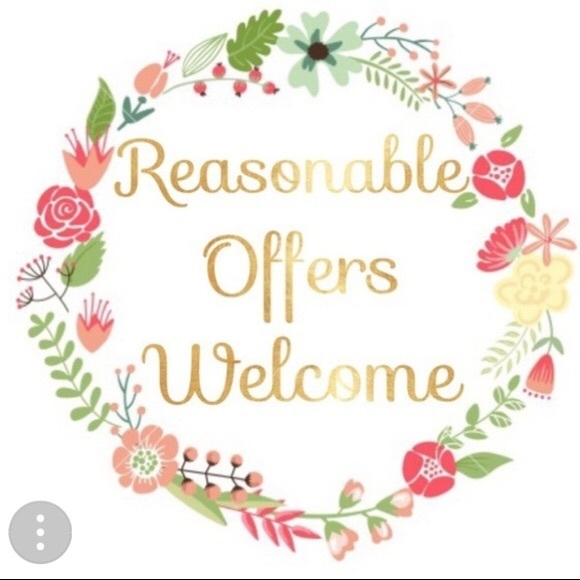 ⭐️⭐️⭐️ Make Me An Offer! ⭐️⭐️⭐️ - Picture 1 of 3